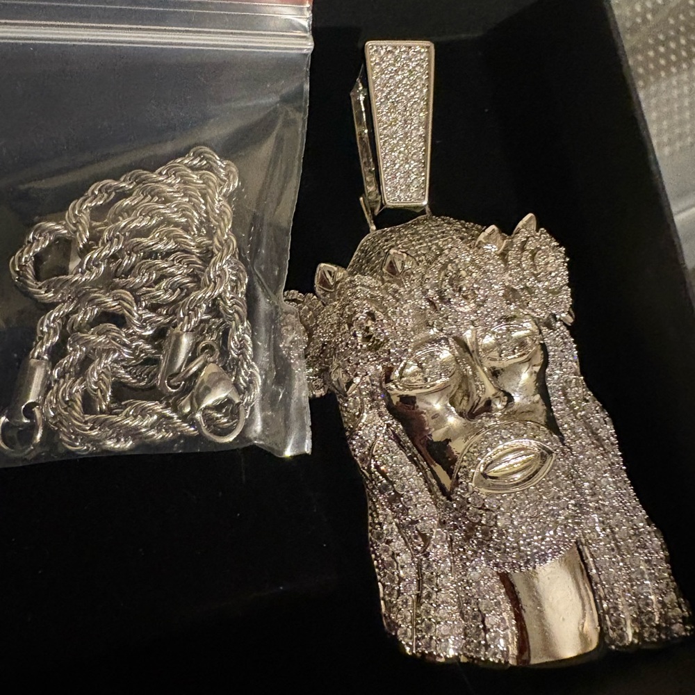 Gold Jesus Pendant Necklace
